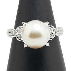 Pt900 プラチナ 白蝶真珠9.7mm ダイヤ0.12ct リング 指輪 レディース 11.5号 【中古】