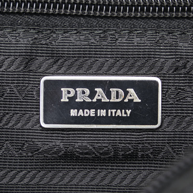 プラダ 三角ロゴプレート 斜め掛け ショルダーバッグ ブラック ナイロン レディース PRADA 【中古】