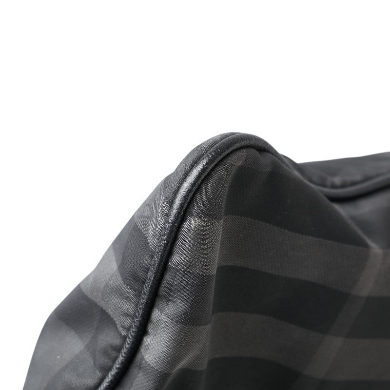 バーバリー チェック ロゴプレート ショルダーバッグ ブラック ナイロン レザー レディース BURBERRY 【中古】