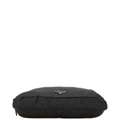 プラダ 三角ロゴプレート セカンドバッグ クラックバッグ ブラック ナイロン レザー レディース PRADA 【中古】