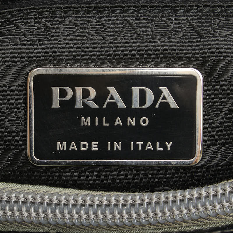 プラダ 三角ロゴプレート トートバッグ B8851 グレー ナイロン レザー レディース PRADA 【中古】