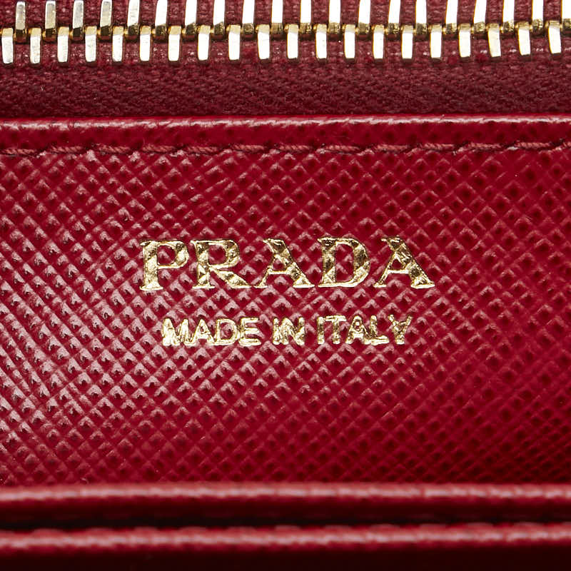 プラダ 三角ロゴプレート ラウンドファスナー 長財布 1ML506 レッド レザー サフィアーノレザー レディース PRADA 【中古】