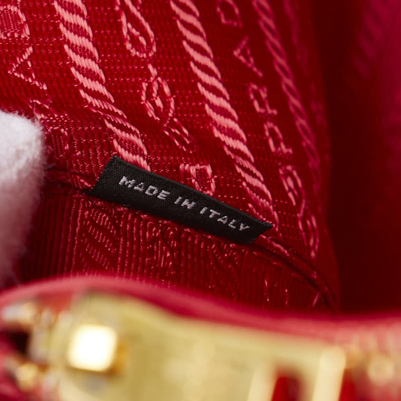 プラダ 三角ロゴプレート ハンドバッグ ショルダーバッグ 2WAY ピンク サフィアーノ レザー レディース PRADA 【中古】