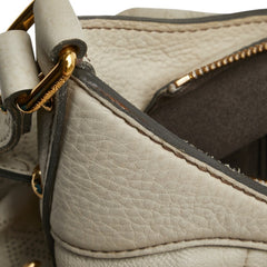 ルイ ヴィトン モノグラム マヒナXS ショルダーバッグ M95768 グリ アイボリー レザー レディース LOUIS VUITTON 【中古】