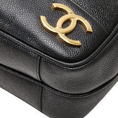 シャネル トリプル ココマーク チェーン ショルダーバッグ ブラック キャビアスキン レディース CHANEL 【中古】