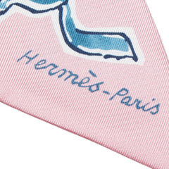 エルメス ツイリー CHEVAUX EN LIBERTE 自由の馬 スカーフ ピンク ブルー シルク レディース HERMES 【中古】