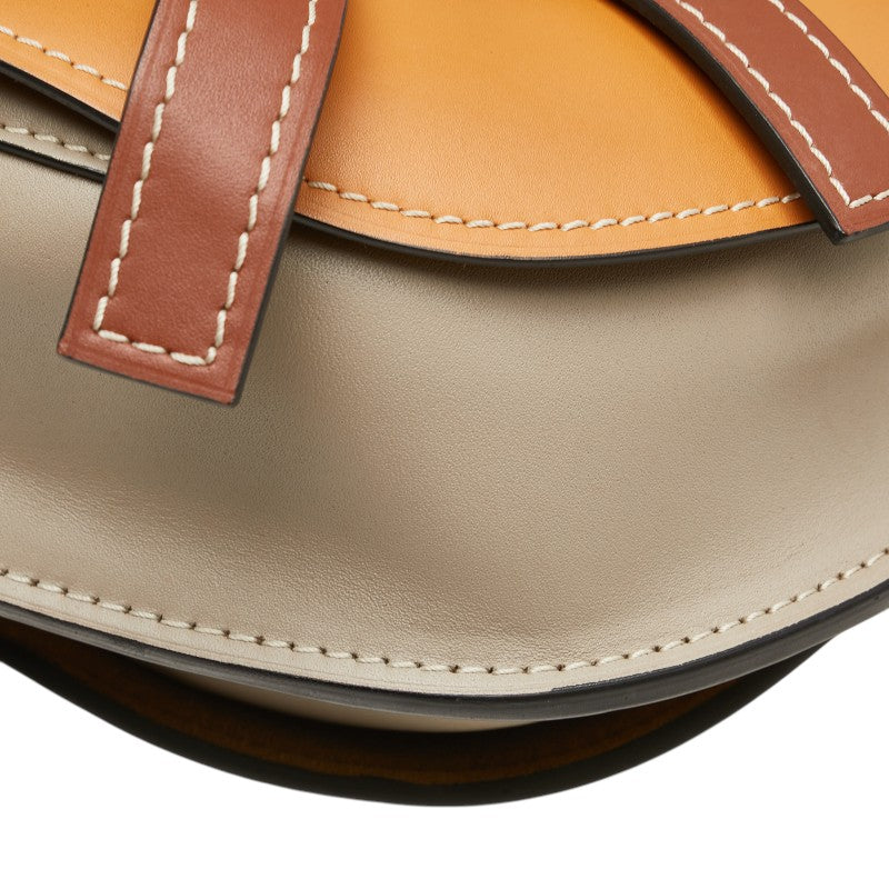 ロエベ アナグラムロゴ ゲート ショルダーバッグ ブラウン グレージュ レザー レディース LOEWE 【中古】