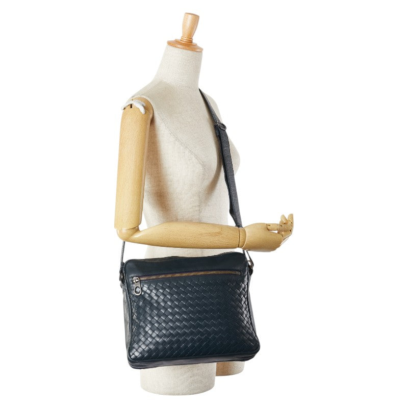 ボッテガヴェネタ イントレチャート 斜め掛け ショルダーバッグ ネイビー レザー レディース BOTTEGAVENETA 【中古】