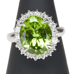 Pt900 プラチナ ペリドット5.48ct ダイヤ0.71ct リング 指輪 レディース 12号 【中古】