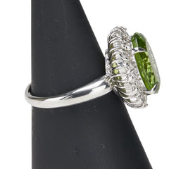 Pt900 プラチナ ペリドット5.48ct ダイヤ0.71ct リング 指輪 レディース 12号 【中古】