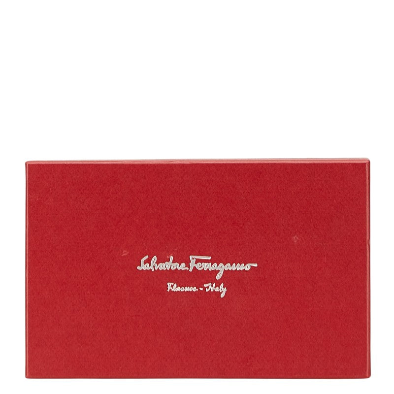 サルヴァトーレフェラガモ ガンチーニ 長財布 ベージュ ゴールド レザー レディース Salvatore Ferragamo 【中古】
