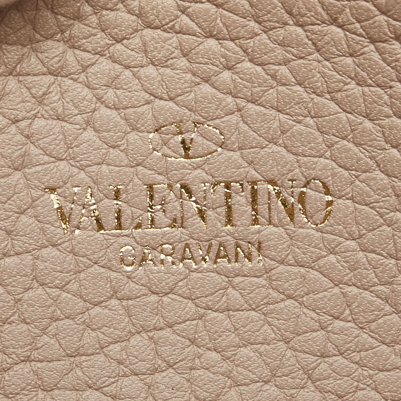 ヴァレンティノ ロックスタッズ 長財布 ベージュ レザー レディース VALENTINO 【中古】