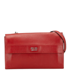 プラダ ロゴ チェーン ショルダーバッグ レッド レザー レディース PRADA 【中古】