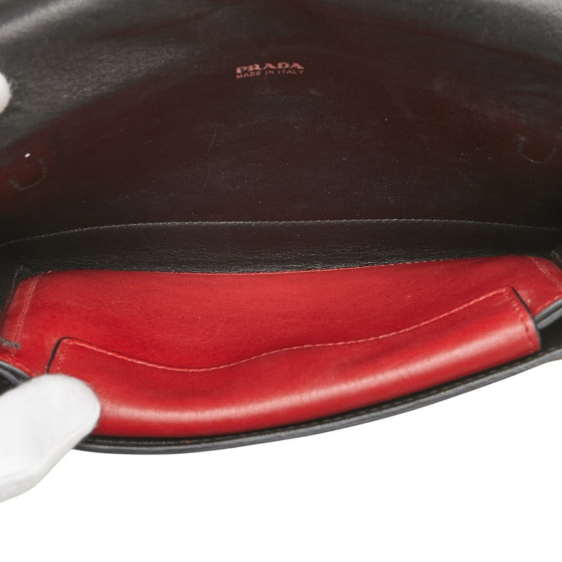プラダ ロゴ チェーン ショルダーバッグ レッド レザー レディース PRADA 【中古】