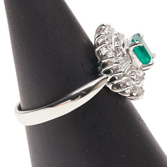 Pt900 プラチナ エメラルド0.54ct ダイヤ0.51 リング 指輪 レディース 11.5号 【中古】