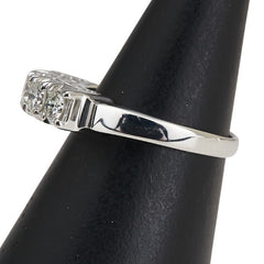 Pt900 プラチナ ダイヤ0.69ct 一文字 リング 指輪 レディース 8号 【中古】