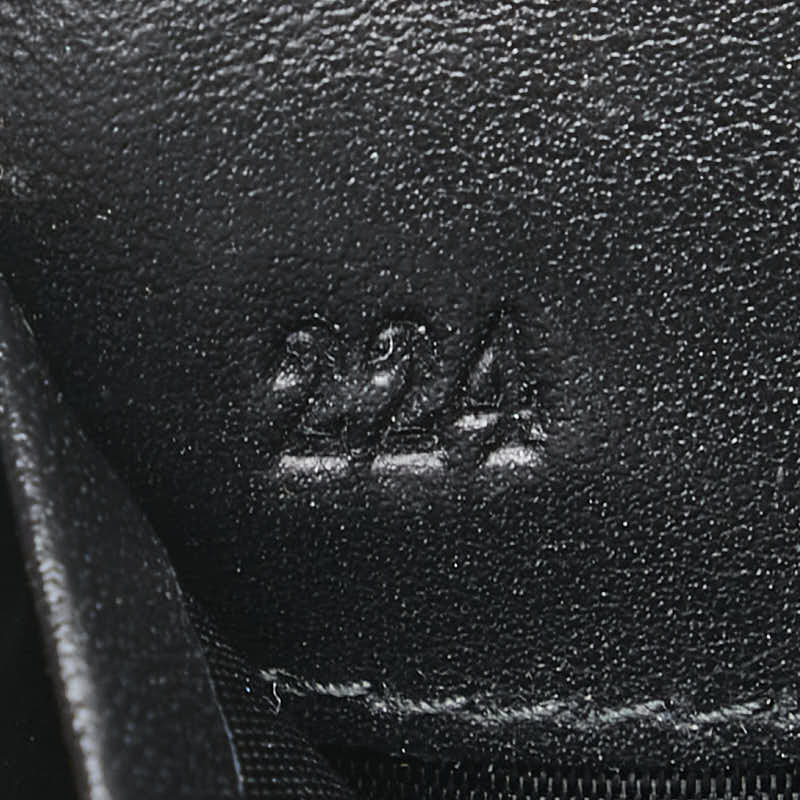 プラダ キルティング 長財布 ブラック ナイロン レザー レディース PRADA 【中古】