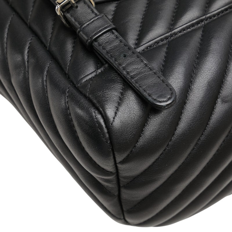 シャネル ココマーク シェブロン Vステッチ リュック バックパック ブラック レザー レディース CHANEL 【中古】