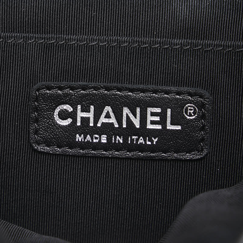 シャネル ココマーク シェブロン Vステッチ リュック バックパック ブラック レザー レディース CHANEL 【中古】