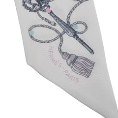 エルメス ツイリー Les Cles a Pois レ クレ ア ポア スカーフ ホワイト グレー シルク レディース HERMES 【中古】