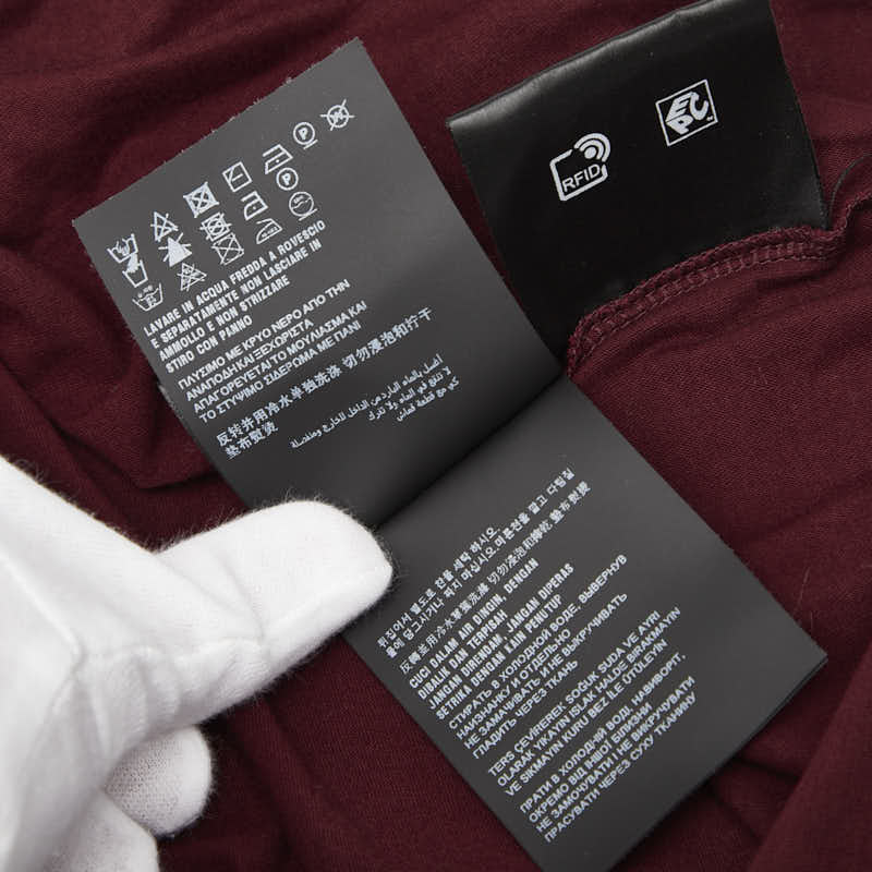 プラダ 25SS 三角ロゴ 半袖Tシャツ サイズ:S UJN912 ボルドー ワインレッド ホワイト コットン メンズ PRADA 【中古】