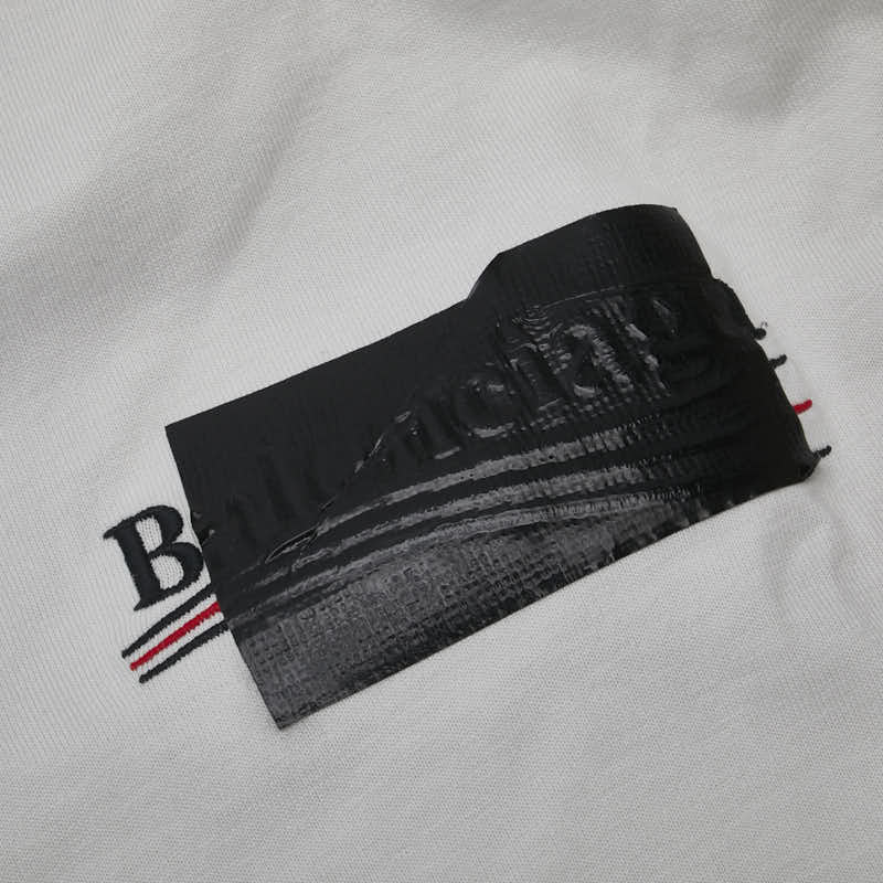 バレンシアガ Logo Embroidered Oversized T-Shirt Tシャツ サイズ：L 712398 オフホワイト コットン メンズ BALENCIAGA 【中古】