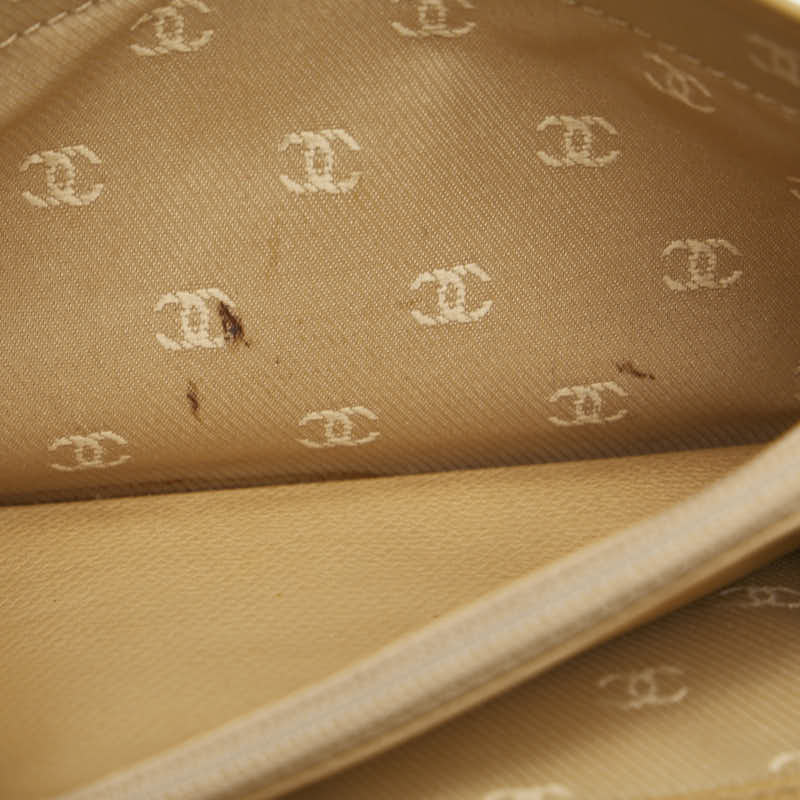 シャネル ココボタン 長財布 イエロー レザー レディース CHANEL 【中古】