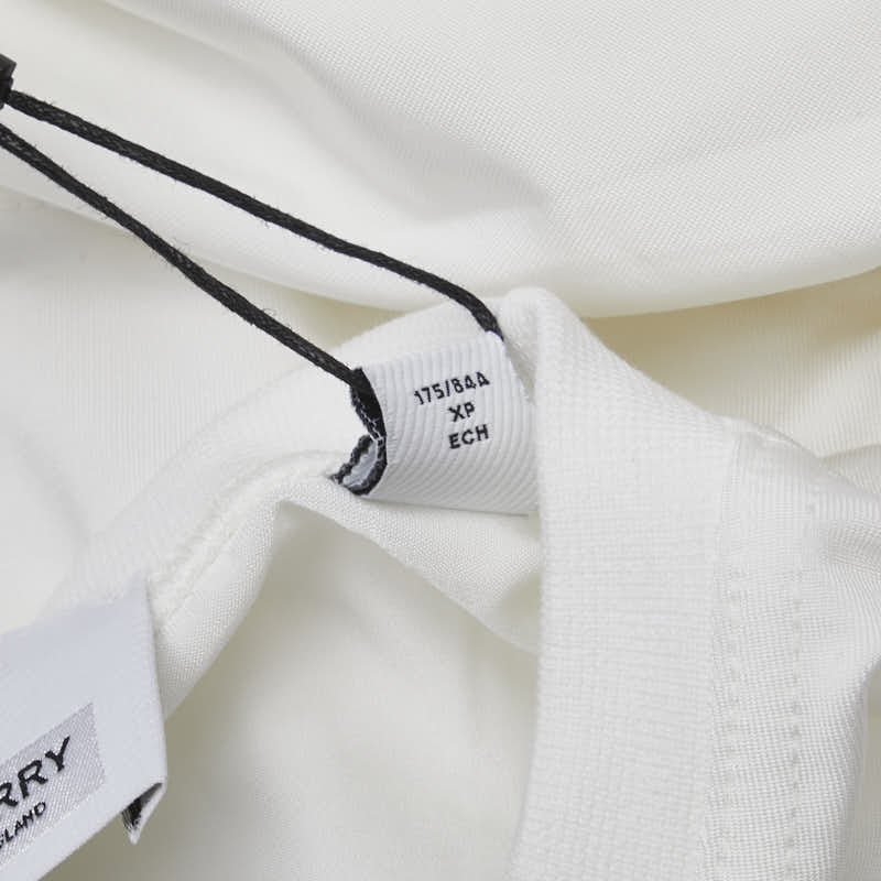バーバリー フレアスリーブ トップス カットソー サイズ：XS ホワイト ポリウレタン ビスコース レディース BURBERRY 【中古】