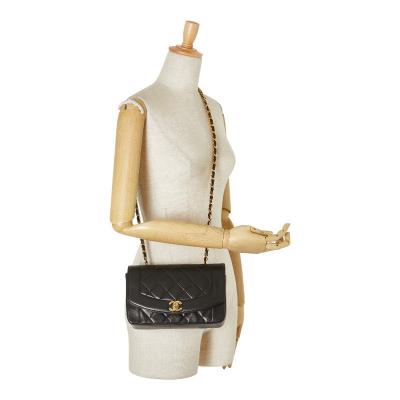 シャネル ダイアナ23 マトラッセ ココマーク チェーン ショルダーバッグ ブラック ラムスキン レディース CHANEL 【中古】