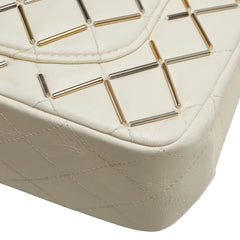 シャネル マトラッセ ダブルフラップ ココマーク チェーン ショルダーバッグ アイボリー ゴールド シルバー ラムスキン レディース CHANEL 【中古】