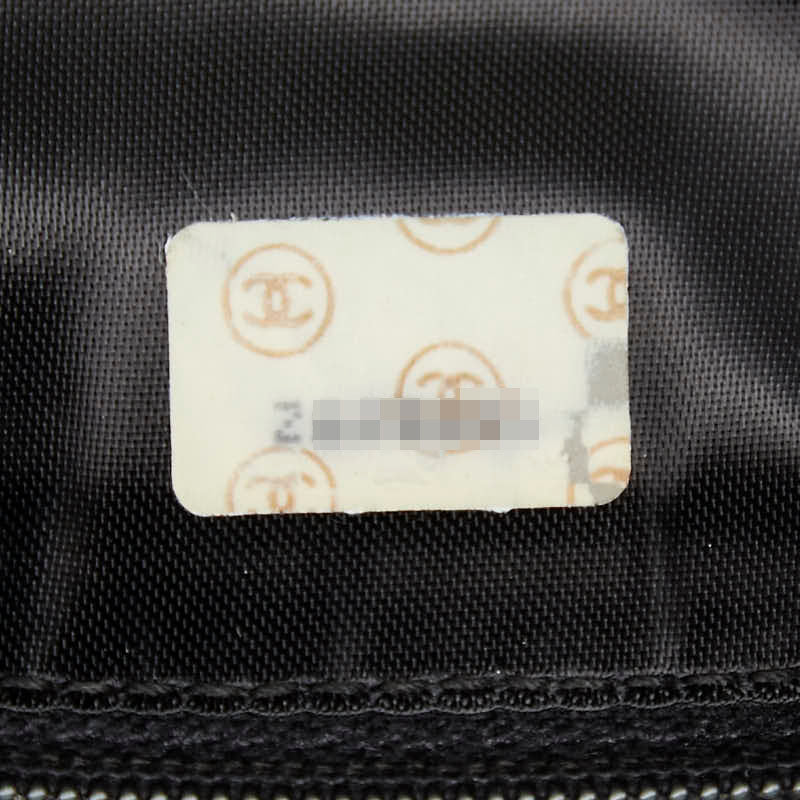 シャネル マトラッセ ココマーク 斜め掛け ショルダーバッグ ブラック キャビアスキン レディース CHANEL 【中古】