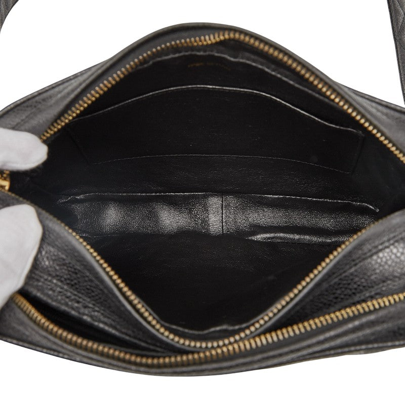 シャネル マトラッセ ココマーク 斜め掛け ショルダーバッグ ブラック キャビアスキン レディース CHANEL 【中古】