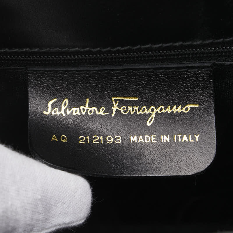 サルヴァトーレフェラガモ ガンチーニ ハンドバッグ ブラック レザー レディース Salvatore Ferragamo 【中古】