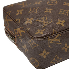 ルイ ヴィトン モノグラム トゥルース トワレット23 セカンドバッグ クラッチバッグ M47524 ブラウン PVC レディース LOUIS VUITTON 【中古】