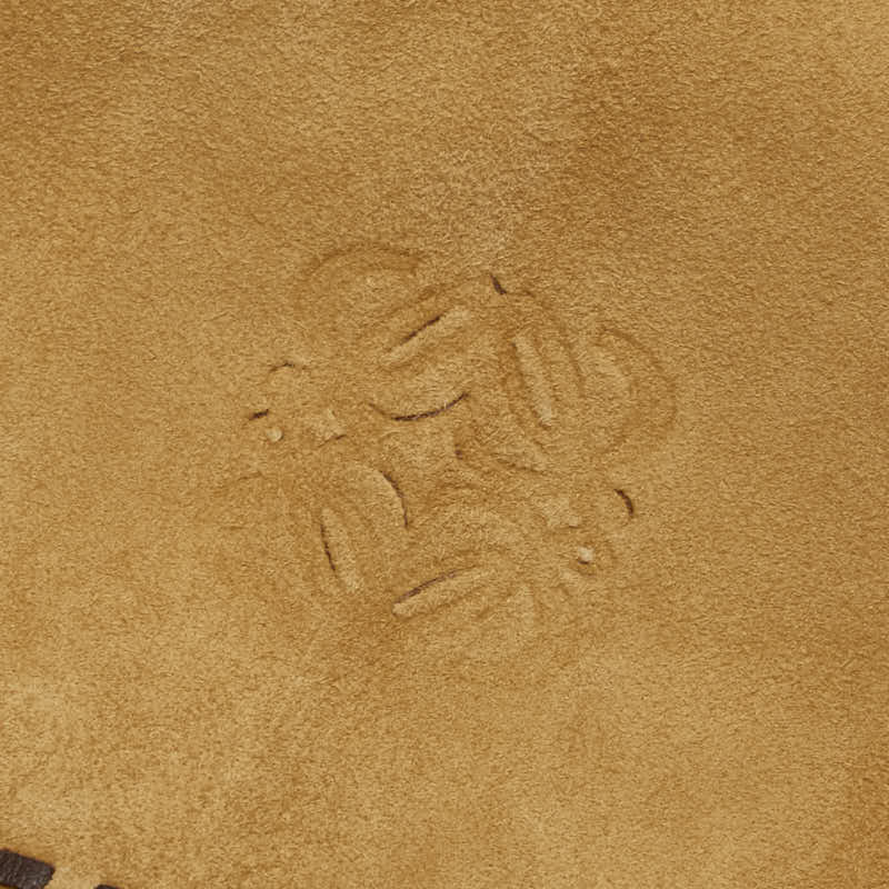 ロエベ アナグラム フリンジ マフラー ベージュ ヌバック レディース LOEWE 【中古】