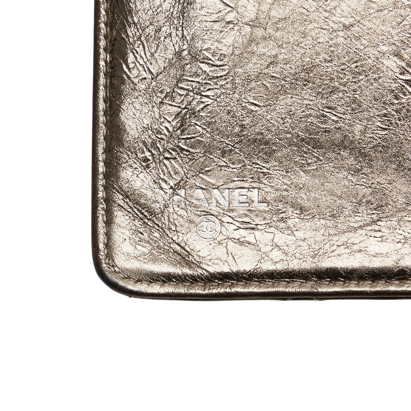 シャネル マトラッセ 2.55 長財布 ゴールド系 メタリック レザー レディース CHANEL 【中古】