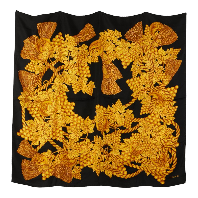シャネル 葡萄 ココマーク タッセル モチーフ スカーフ ブラック ゴールド シルク レディース CHANEL 【中古】