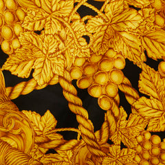 シャネル 葡萄 ココマーク タッセル モチーフ スカーフ ブラック ゴールド シルク レディース CHANEL 【中古】