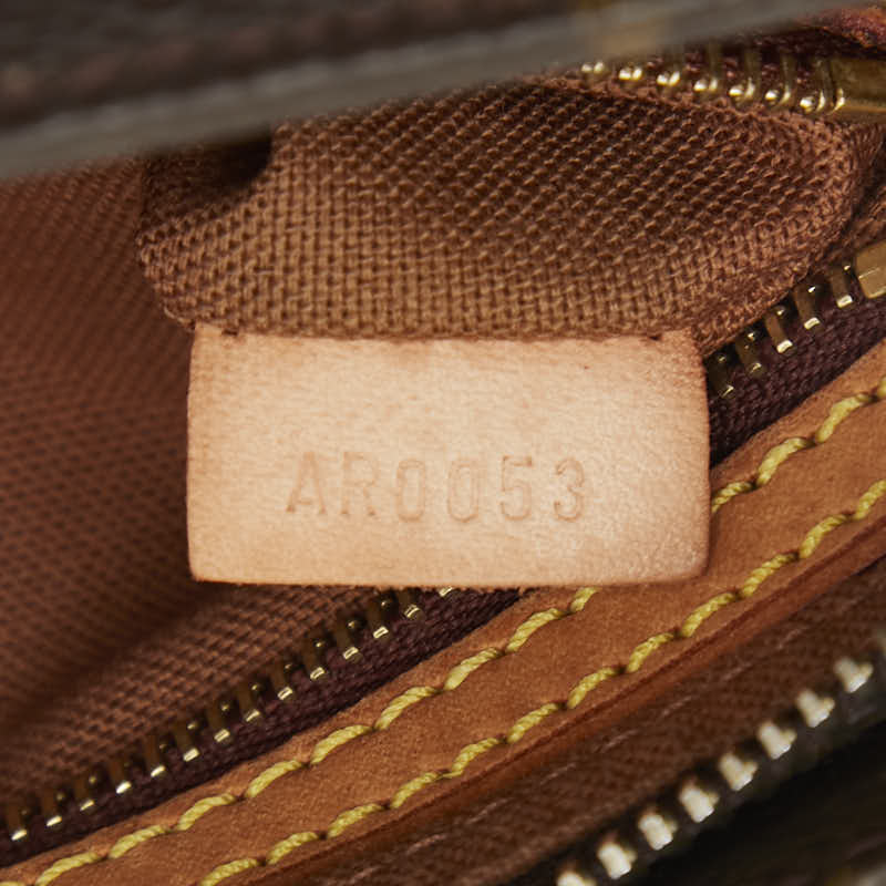 ルイ ヴィトン モノグラム トロター 斜め掛け ショルダーバッグ M51240 ブラウン PVC レザー レディース LOUIS VUITTON 【中古】