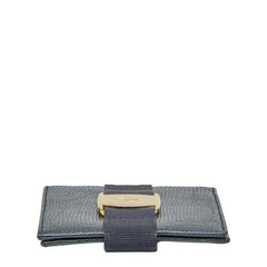 サルヴァトーレフェラガモ ヴァラリボン 二つ折り財布 ネイビー レザー レディース Salvatore Ferragamo 【中古】