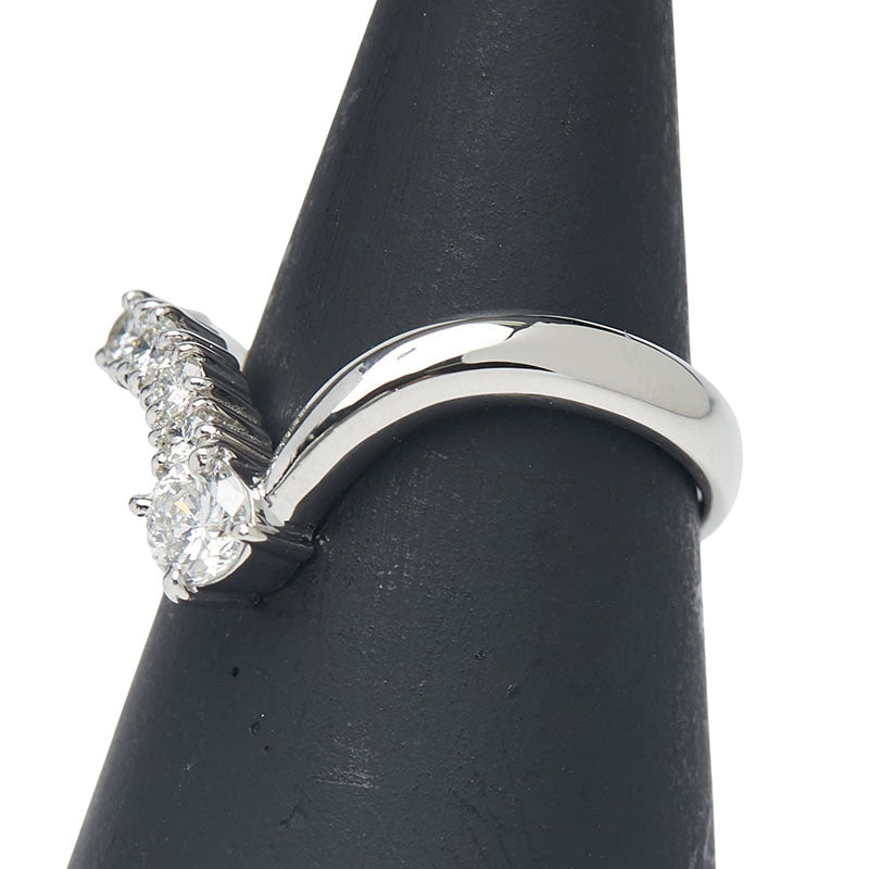 Pt900 プラチナ ダイヤ0.50ct V字 リング 指輪 レディース 13号 【中古】
