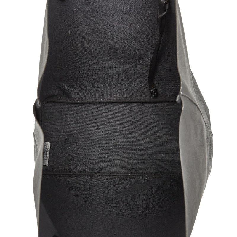 ジバンシー FAVELAS74 トートバッグ ブラック ホワイト PVC レディース Givenchy 【中古】