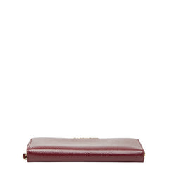 バーバリー ラウンドファスナー 長財布 ワインレッド ボルドー エナメル レディース BURBERRY 【中古】