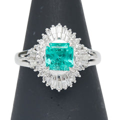 Pt900 プラチナ エメラルド1.00ct ダイヤ0.35ct リング 指輪 レディース 12号 【中古】