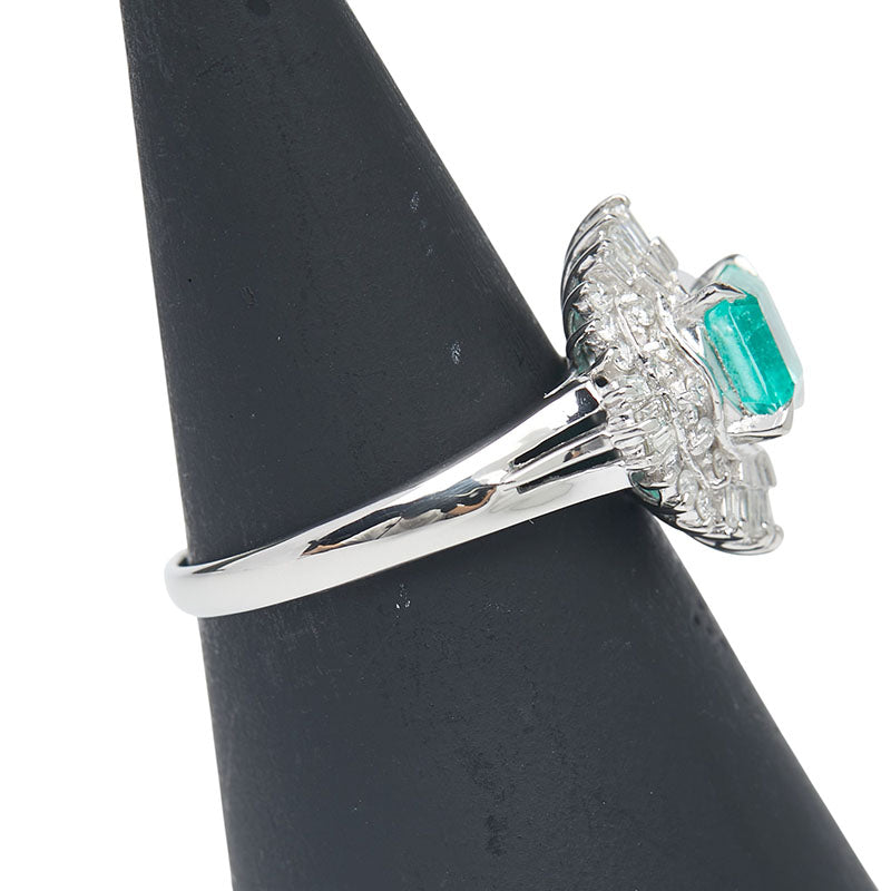 Pt900 プラチナ エメラルド1.00ct ダイヤ0.35ct リング 指輪 レディース 12号 【中古】