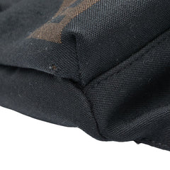 フェンディ ズッカ ボディバッグ 7VA149 ブラック キャンバス レディース FENDI 【中古】