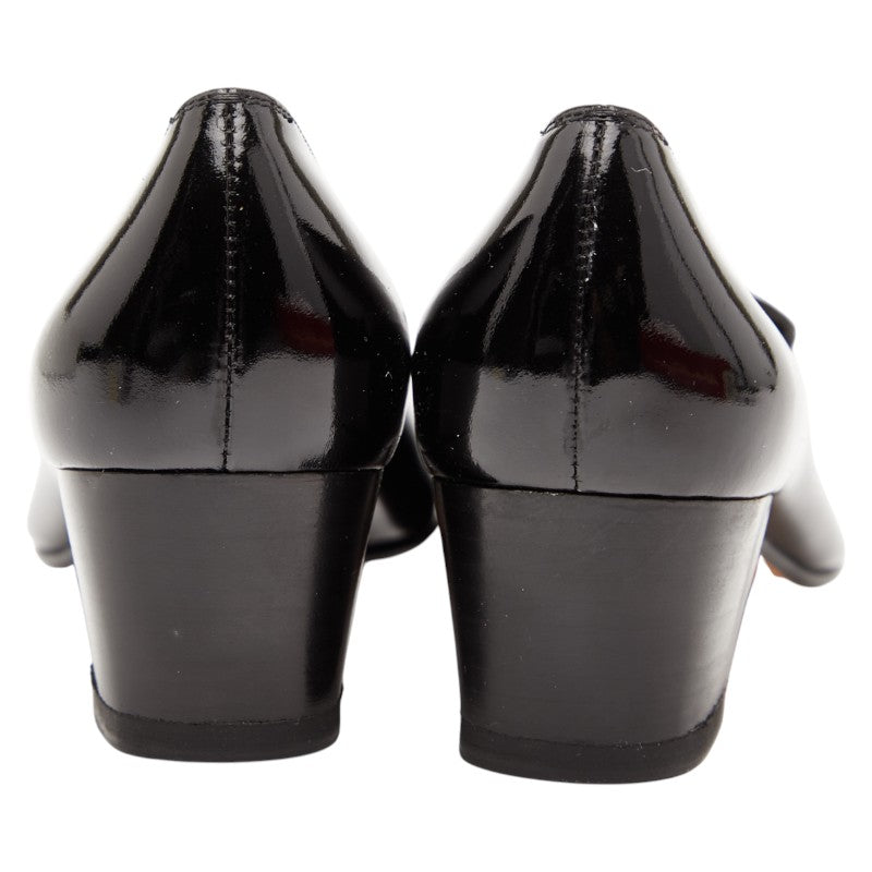 サルヴァトーレフェラガモ パンプス サイズ：6C ブラック パテントレザー レディース Salvatore Ferragamo 【中古】
