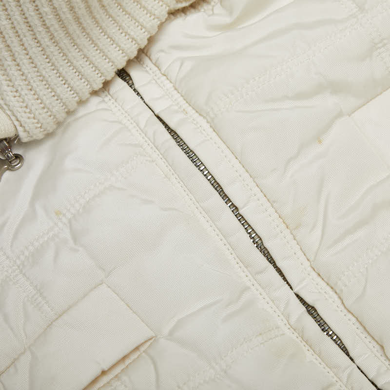 シャネル スポーツライン ココマーク ブルゾン ジップアップ サイズ：36 P16401W02679 アイボリー ウール レディース CHANEL 【中古】