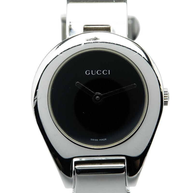 グッチ 腕時計 バングルウォッチ 6700L クオーツ ブラック文字盤 ステンレススチール レディース GUCCI 【中古】