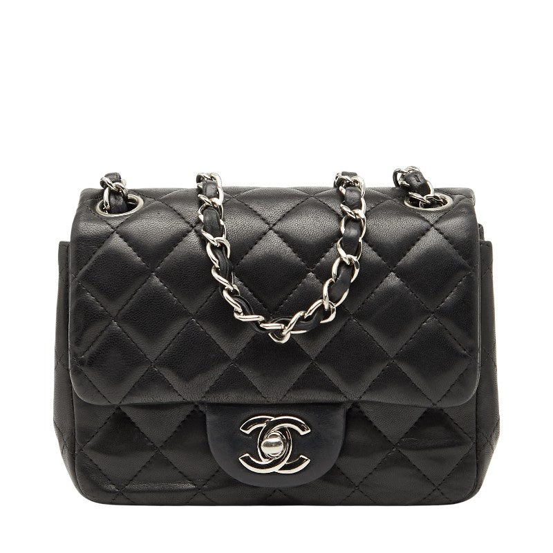 シャネル マトラッセ17 ココマーク チェーン ショルダーバッグ ブラック ラムスキン レディース CHANEL 【中古】